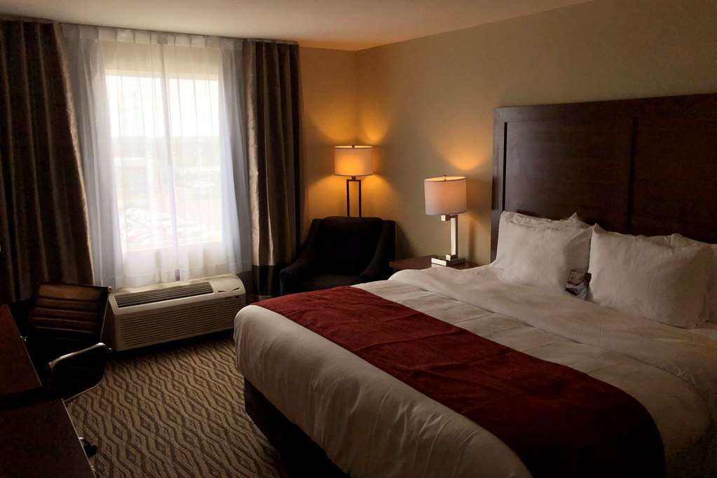 Comfort Inn & Suites Bowmanville Room photo